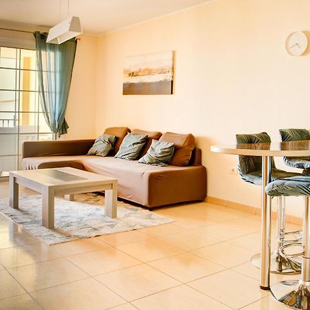 Well Refined Apartment - Stunning Pool Palm-mar Exteriör bild